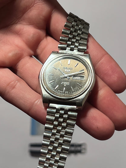 Seiko 5 6119-8410 Automatic Men’s Watch – Vintage 1970s Japan-Made Classic